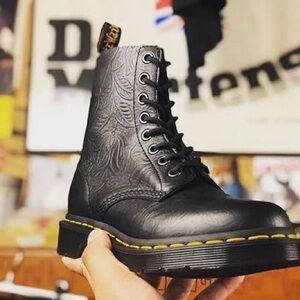 Dr. Martens 1460 Floral Emboss Black Leather Boots 39